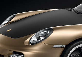 Illustration for article titled Porsche marks ten years in China with golden 911 Turbo S